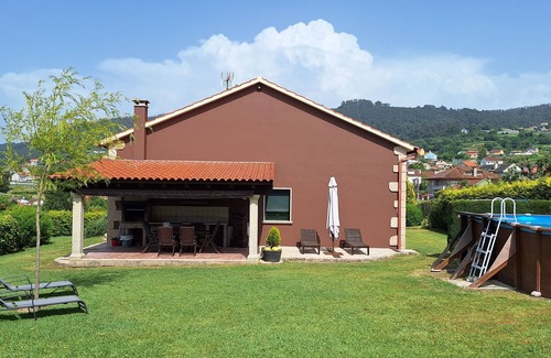 Bueu Chalet De Esquí | Chalet Rural 400 m playa piscina barbacoa chimenea