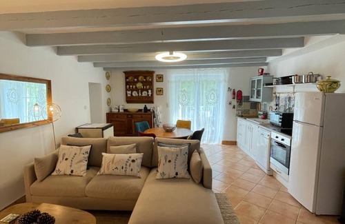 Chalais Cabaña | Rural family cottage sleeps 6 with own pool, terrace & garden, ping-pong table.