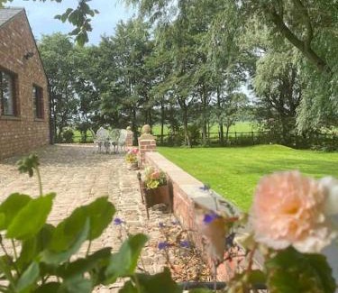 Churchtown Casa | Rural Family Farmhouse with Countryside views