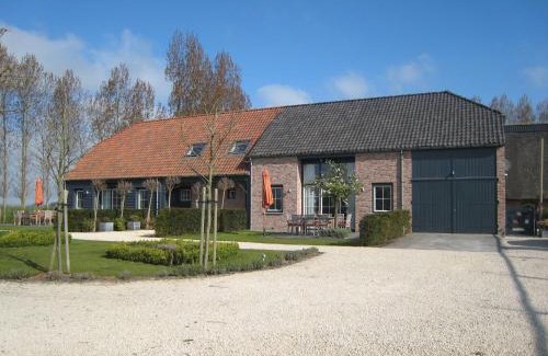 Zuidzande Casa | Rural holiday home with outdoor pool & sauna