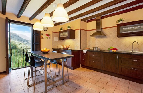 Les Llosses Cabaña | Casa rural de alquiler íntegro con piscina privada para 22 a 100km de Barcelona