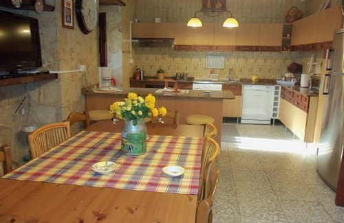 Villademar Cabaña | Casa rural (alquiler íntegro) La Ermita de Prin para 10 personas