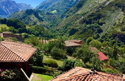 Sames Casa | CASA RURAL LA RIBA B