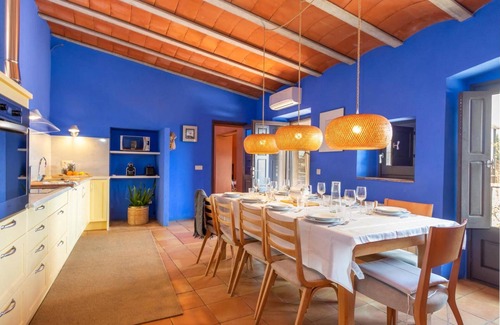 Foixa Casa | Casa Rural 'Mas Darovie' con vistas a la montaña, Wi-Fi y aire acondicionado