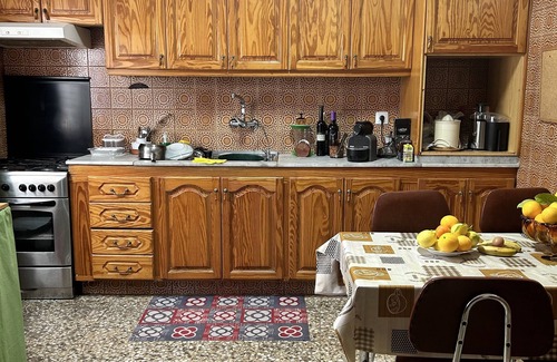 Guimar Casa | Casa Rural Completa con Patios Exteriores y Barbacoa (apta para mascotas)
