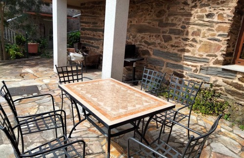 Doade Cabaña | Rural house with barbecue in Doade, Galicia, YourHouse Casa Ruperto