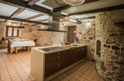 Carballo Cabaña | CASA RURAL CON PISCINA Y CERCA DE LA PLAYA