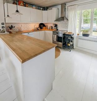 Nasviken Casa | Rural House With Panoramic View Over Lake Hansa