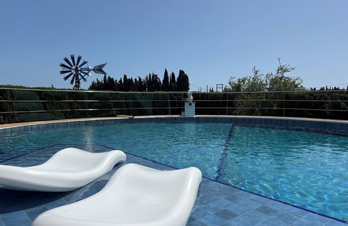 Muro Cabaña | Casa rural con piscina privada, billar, futbolin y mucho más