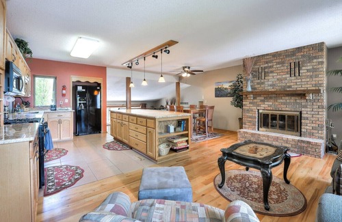 Lake Elmo Casa | Rural Setting with wildlife viewing, 10 mins to Saint Paul