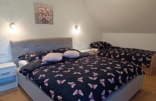 Vrhovine Casa | Ruralna kuća za odmor Biljana