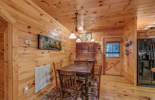 Ellijay Cabina | Rushing Creek, refugio privado