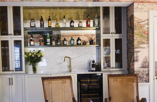Godalming Villa | Ruskin Manor - Ocho Habitaciones Villa, Capacidad 15