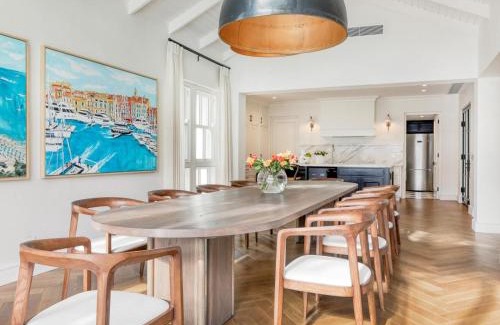 Alphen Casa | Russet Rise, Adults Only