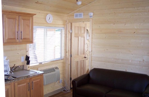 Cloverdale Complejo | Russian River Camping Resort Cottage 7