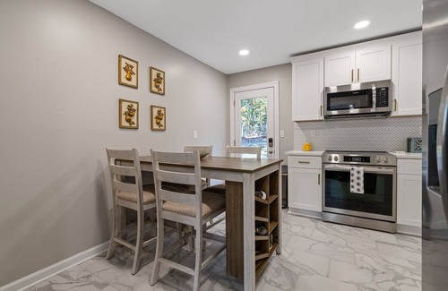 Cartersville Casa | Rustic 3BR Home in a Natural Cartersville Getaway