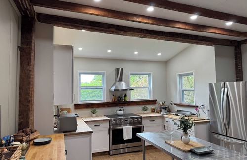 Hinsdale Otro | Rustic 4-bedroom farmhouse in bucolic Hinsdale, MA