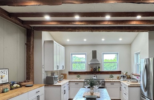 Hinsdale Otro | Rustic 4-bedroom farmhouse in bucolic Hinsdale, MA