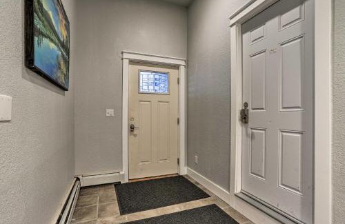 South Addition Apartamento | Rustic Anchorage Hideaway Walk to Coastal Trail!