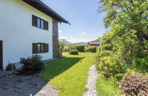 Gmund am Tegernsee Apartamento | Apartamento rústico "Heinrich" con terraza y Wi-Fi
