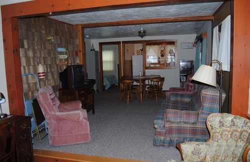 Ocean Bluff-Brant Rock Cabaña | Bungalow rústico Beach Cottage en Rexhame Beach, Marshfield, MA