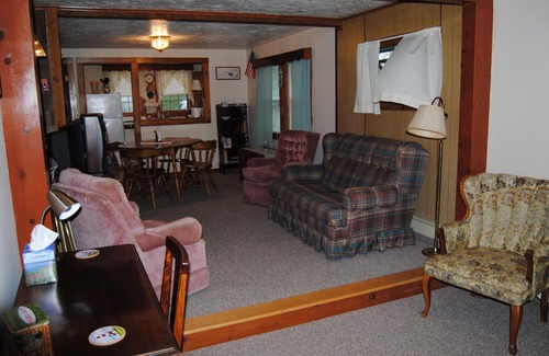 Ocean Bluff-Brant Rock Cabaña | Bungalow rústico Beach Cottage en Rexhame Beach, Marshfield, MA
