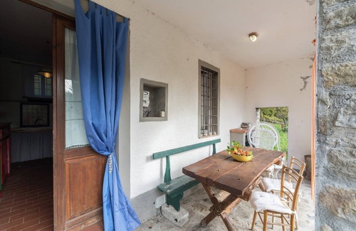 San Marcello Piteglio Chalet De Esquí | Chalet rústico con piscina