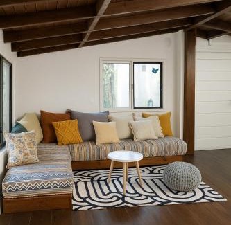 Kfar Hoshen Chalet De Esquí | Rustic Cabin in the Galilee with Pastoral Views