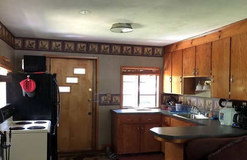 Rushford Lake Casa | Rustic cabin plus updated bunk house right on Rushford Lake