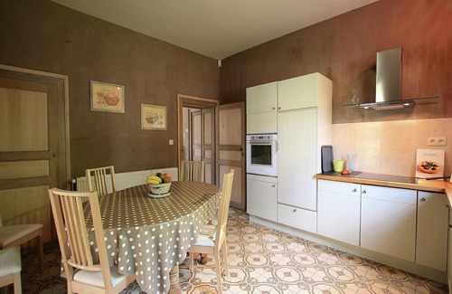 Latour Casa | Encanto rústico, comodidad moderna