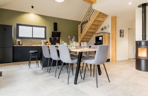 Nort-sur-Erdre Cabaña | Rincón rural renovado cerca del canal con jardín, terraza y comodidades modernas
