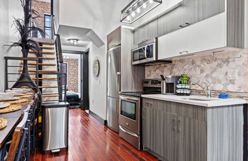 Bushwick Apartamento | Rustic-Chic 4BR for Groups – Bushwick's Finest Stay