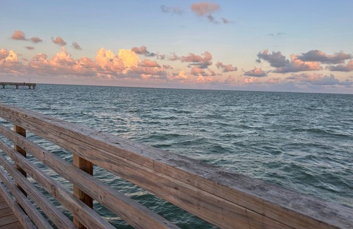 Aransas Pass Casa | Rustic Coastal 2BR on 6 Acres - 3 miles from Harbor and 12 minutes from Port A