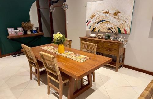 Pemba Apartamento | Rustic, Contemporary, Cozy with Home Office