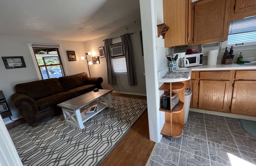 Broadkill Beach Cabaña | Rustic Cottage at Broadkill Beach