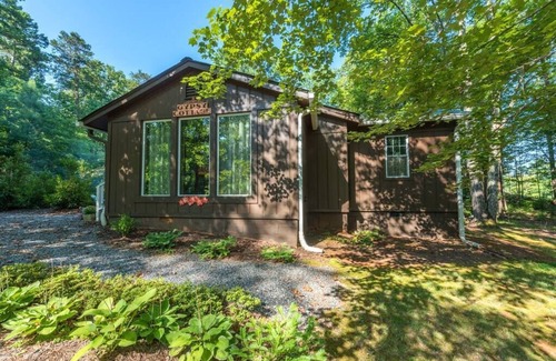 Mill Spring Cabaña | Rustic Cottage in the Woods Close to Tryon Equestrian Center