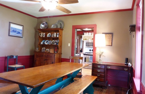 North Webster Otro | Rustic Country farmhouse on 2 acres close to several lakes.