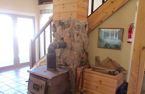 Philipsburg Casa | Rustic creek-side home near Philipsburg, MT