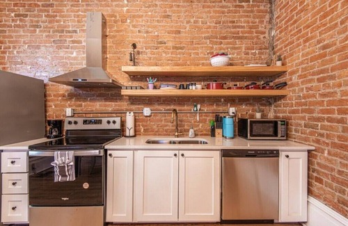 Ogden Casa | Rustic Downtown Retreat – Cozy Beds & Central Loc