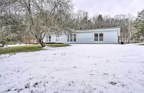 Sugar Grove Cabaña | Rustic Family Home + Acreage ~ 20 Mi Hocking Hills