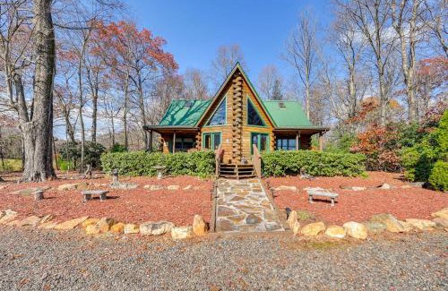 Fancy Gap Casa | Rustic Fancy Gap Cabin with Blue Ridge Parkway Views