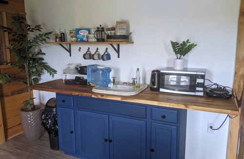 Dedham Apartamento | Rustic farmstay in a barn studio apartment