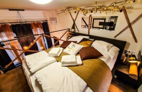 Belso-Ferencvaros Apartamento | Rustic flat with perfect location