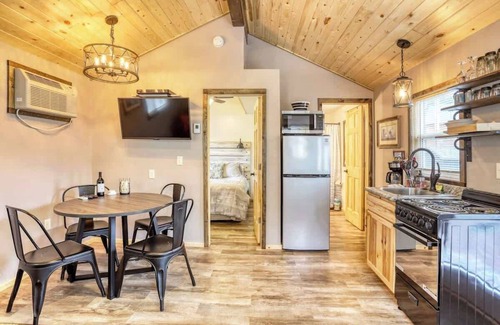 Keystone Cabina | Rustic getaway in the woods
