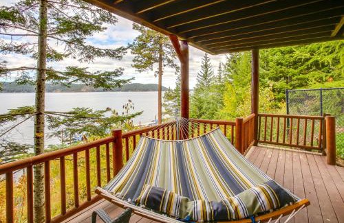 Coeur d'Alene Casa | Rustic Gotham Bay Cabin on Lake Coeur dAlene