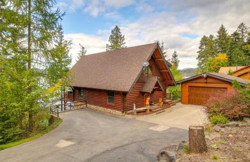 Coeur d'Alene Casa | Rustic Gotham Bay Cabin on Lake Coeur dAlene