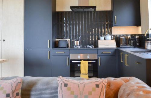 Tan-y-groes Casa | Rustic hideaway between Aberporth & Tresaith