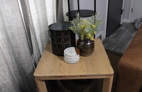 Casper Casa | Rustic Hive - Wyoming