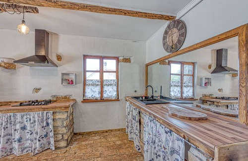 Heki Casa | Rustic Home Izabel, Pazin, Croatia