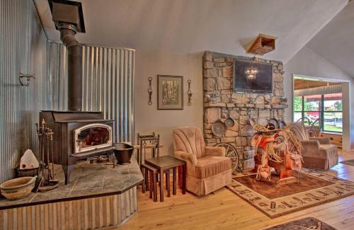 Custer County Casa | Rustic Home with Patio, 1 Mi to Sunset Beach!